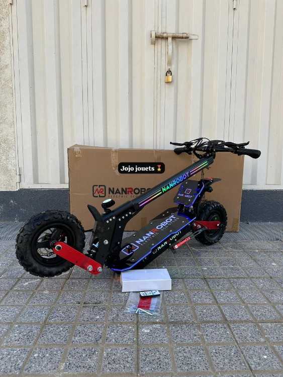 TROTTINETTE ÉLECTRIQUE NANROBOT 1200W