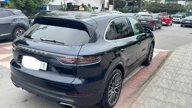 Cayenne Hybrid entretien maison