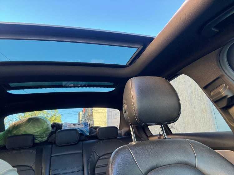 Mercedes benz C220