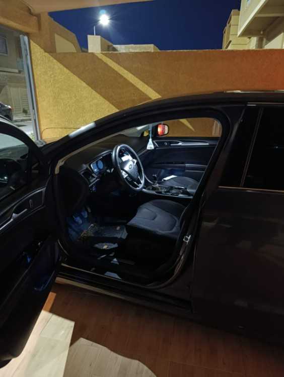 Ford Fusion Titanium 2015 – 1ère Main – Suivi Irré