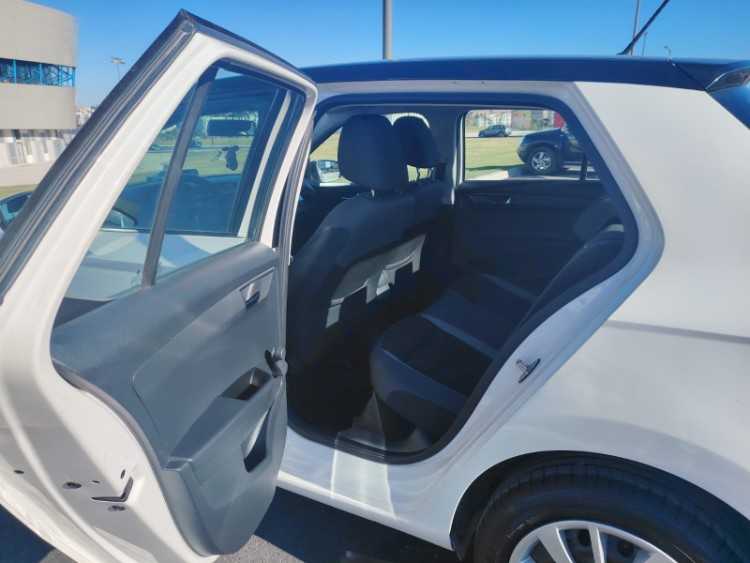Voiture en Excellent État