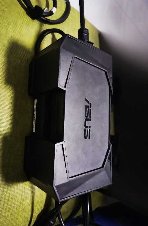 Chargeur Asus ROG G20