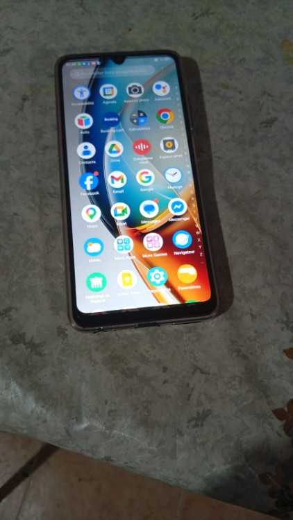 Vente un tel zte.
