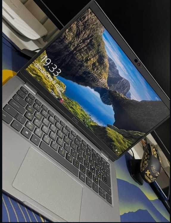 PC Portable i5 11ème G – 16Go RAM – SSD 256Go ÈT.
