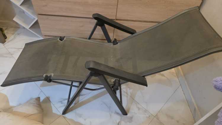 Chilienne Chaise longue multiposition pliante gris