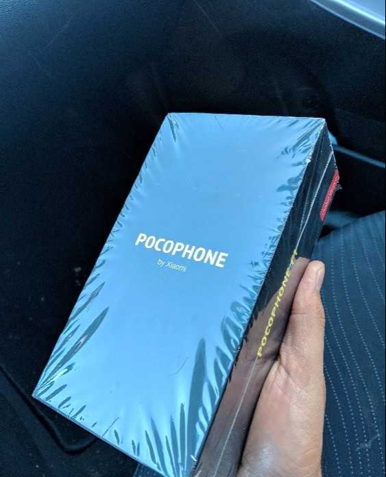 Xiaomi pocophone f1 64go